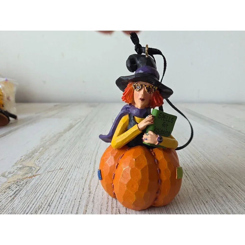 Knitter witch Halloween ornament spells‎ cute pumpkin tree
